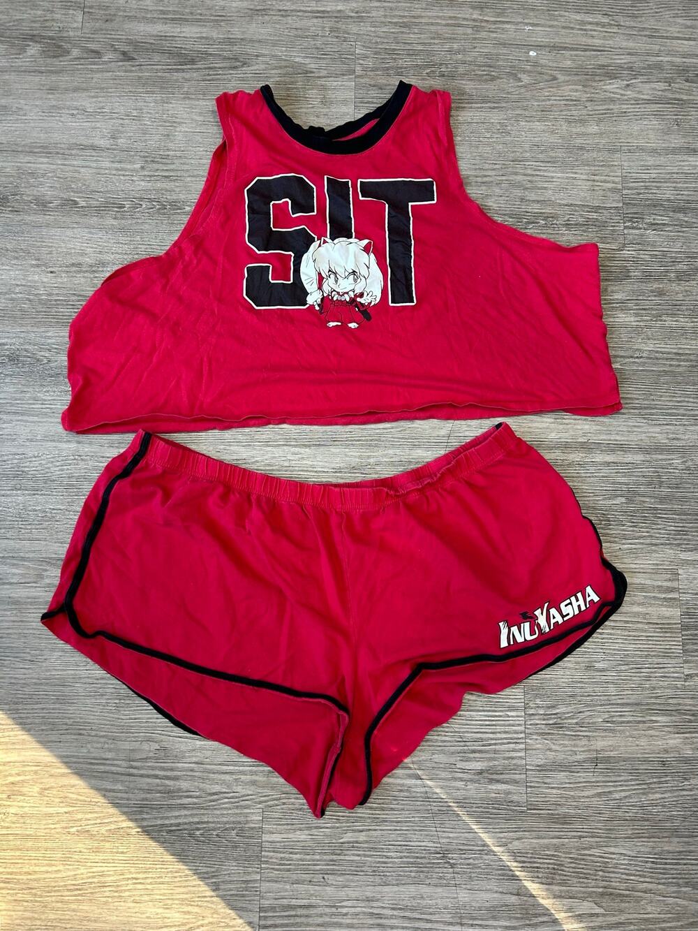 Hot Topic InuYasha Sit Boy Red Lounge Set Cropped Tank Top Shorts 2 Piece Anime